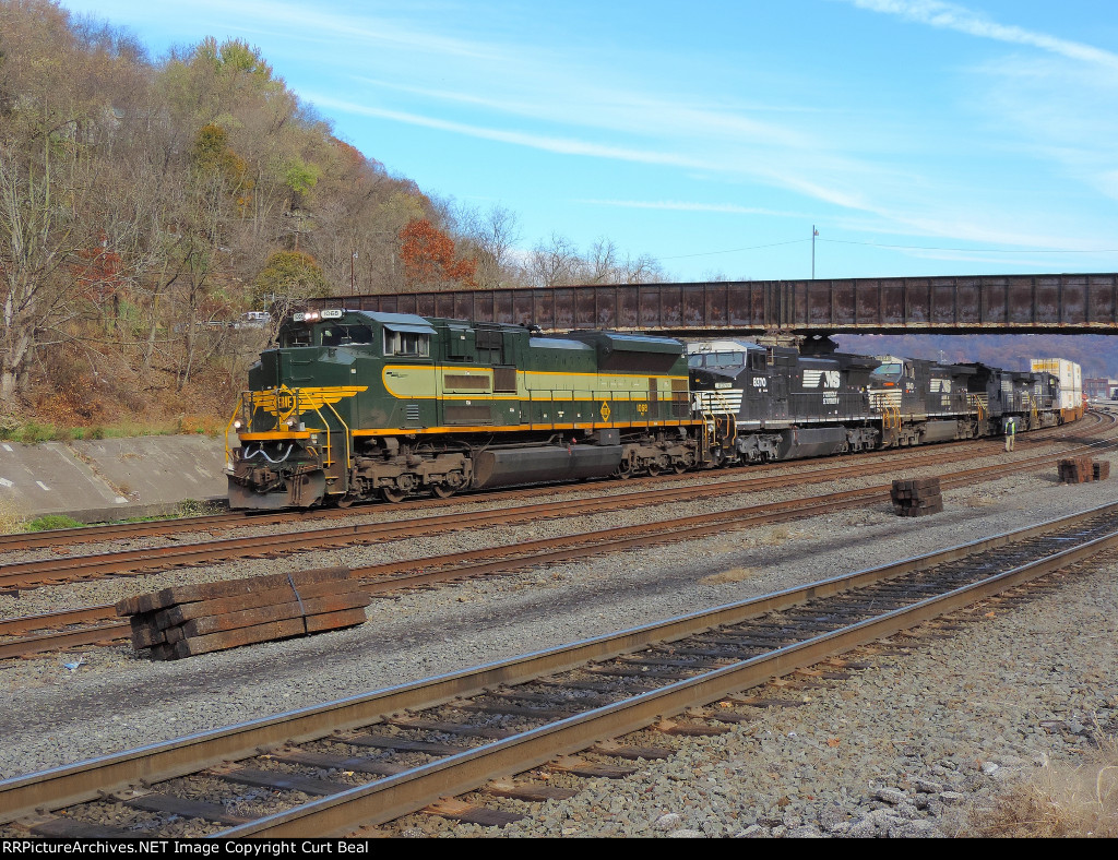 NS 1068, 8370, 9840, 9121, 9810 (2)